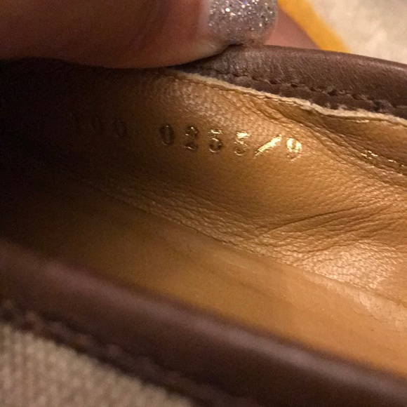 Authentic Gucci Loafers - Picture 2 of 6